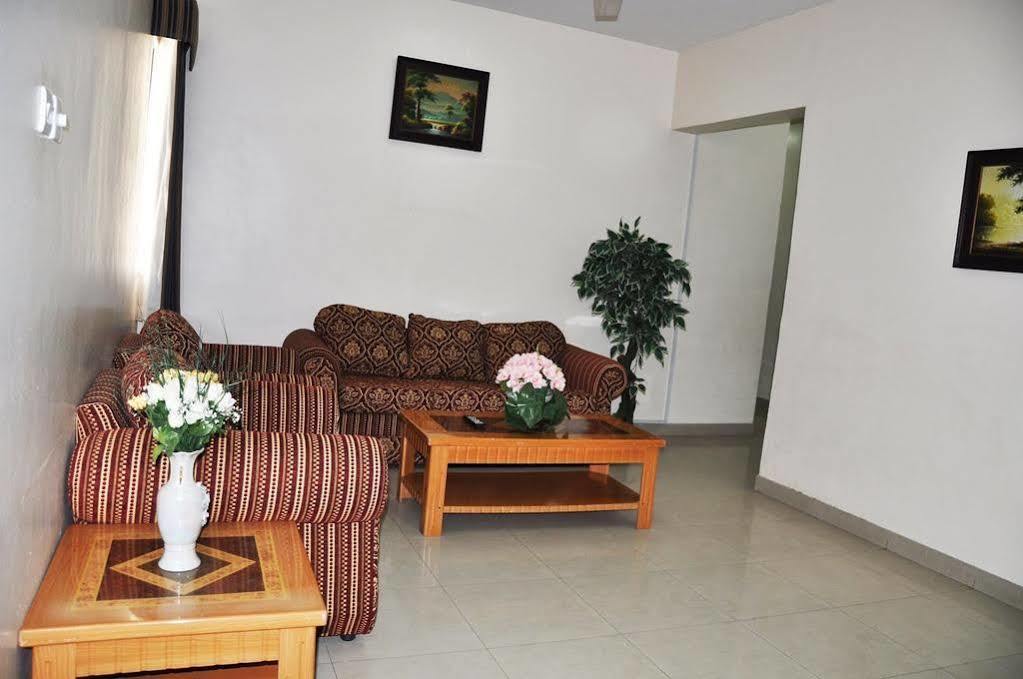 Nuzha Hotel apartamentos Mascate Exterior foto